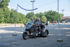 E08_3332
